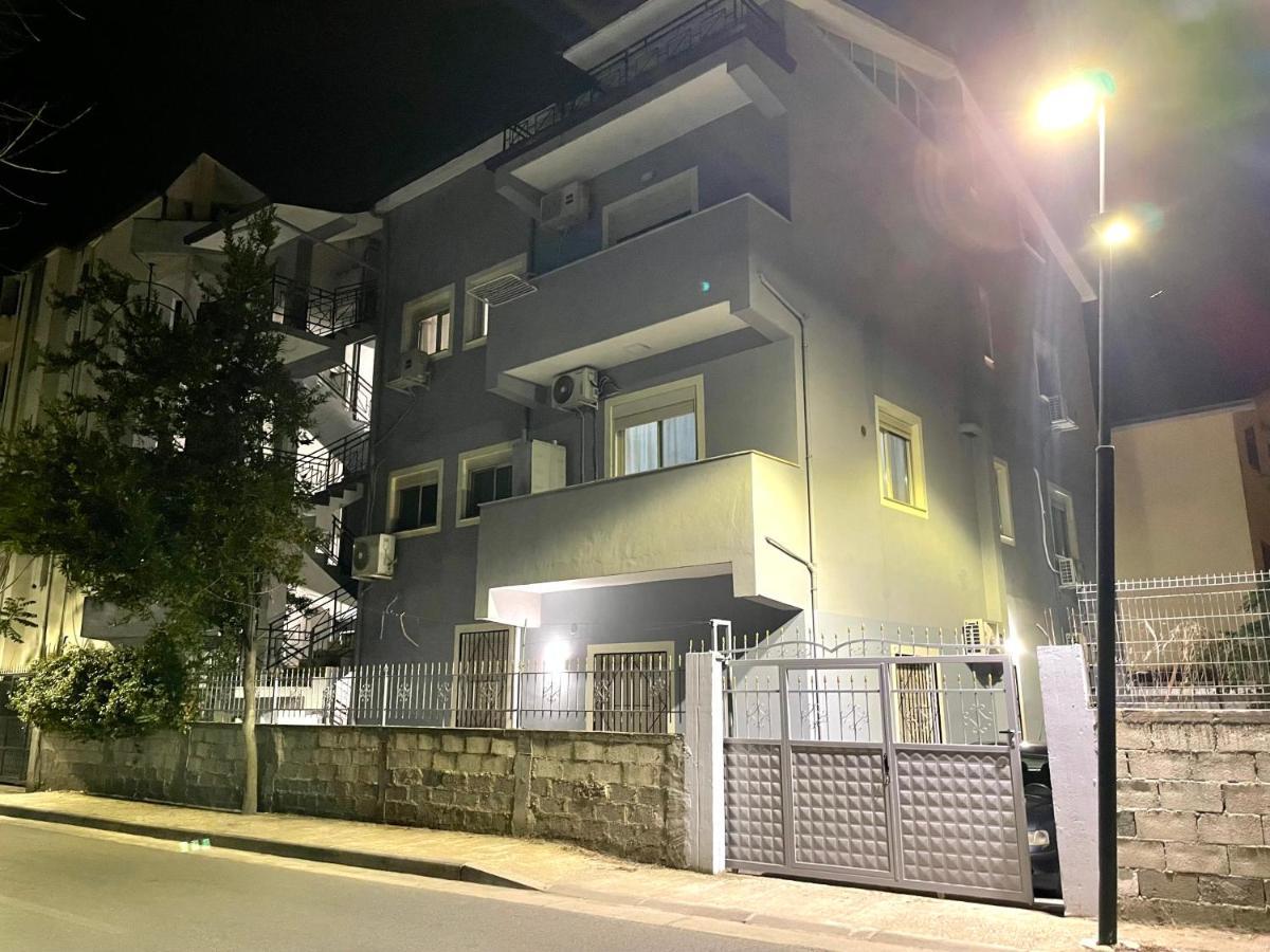 Lumturi Resident Leilighet Durrës Eksteriør bilde
